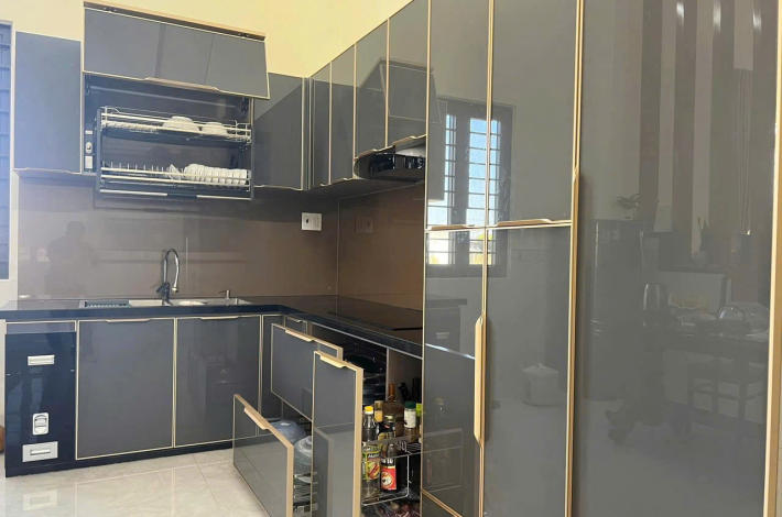 Kinh nghiệm chọn phòng tắm kính an toàn, bền đẹp